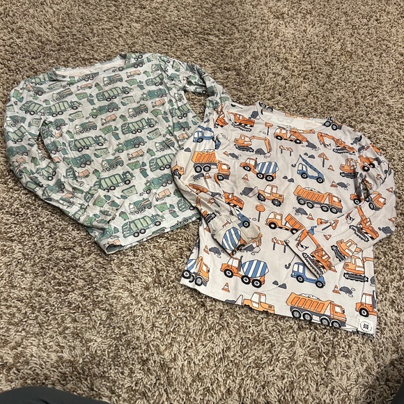 Sweet Bamboo Other - Sweet Bamboo Kids Long Sleeve Shirt Bundle Size 5 Garbage Truck & Construction